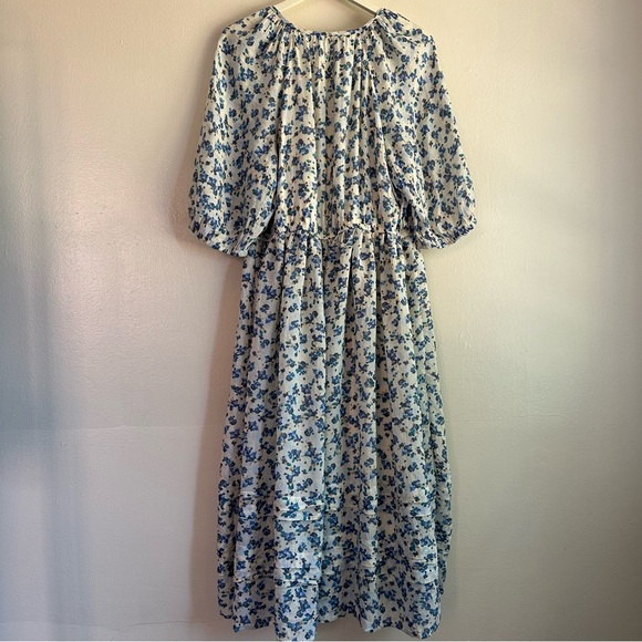 Floral Dress - Picture 3 of 4